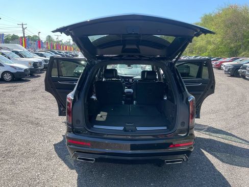 Used 2021 Cadillac XT6 Sport AWD/4WD image 25