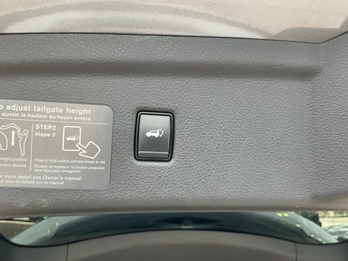 Certified 2022 INFINITI QX50 Autograph image 32