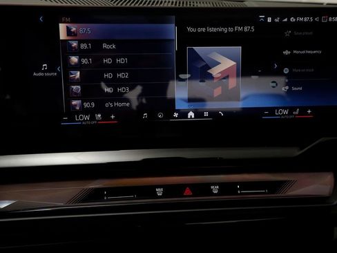 New 2026 BMW 550e xDrive w/ Premium Package image 9