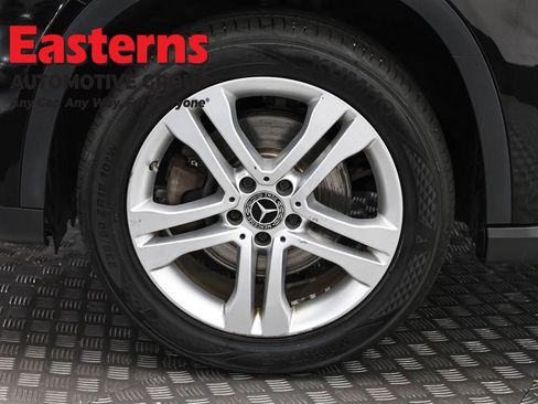 Used 2019 Mercedes-Benz GLA 250 4MATIC w/ Premium Package image 35