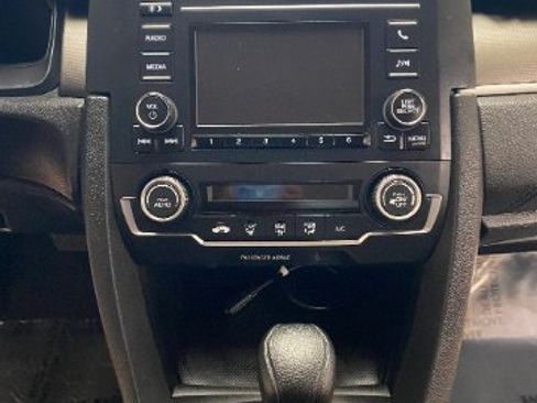 Used 2019 Honda Civic LX image 18