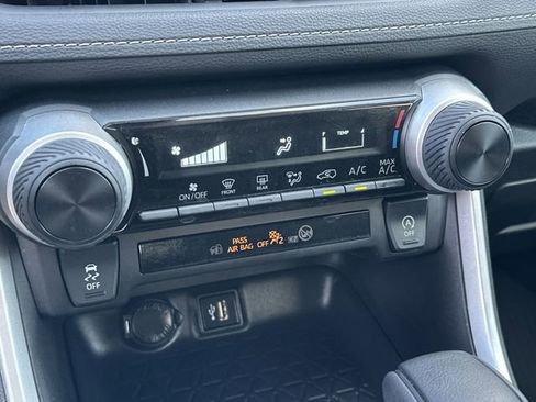 Certified 2024 Toyota RAV4 LE image 21