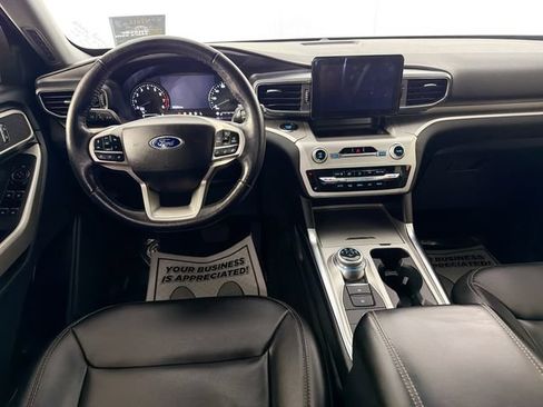 Used 2022 Ford Explorer XLT AWD/4WD image 22