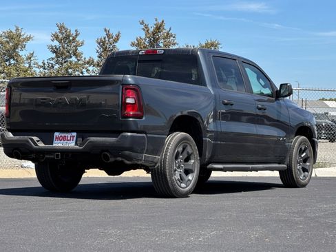 New 2026 RAM 1500 Express AWD/4WD image 3