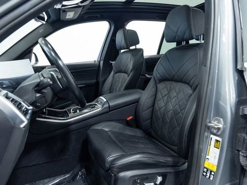Used 2024 BMW X5 xDrive40i AWD/4WD image 22