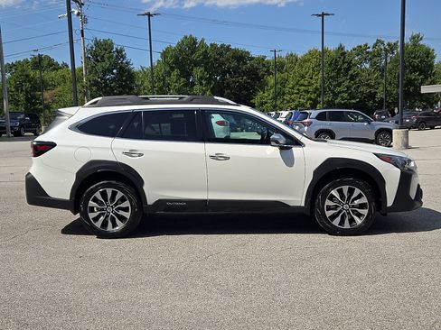 Certified 2025 Subaru Outback Touring XT AWD/4WD image 7