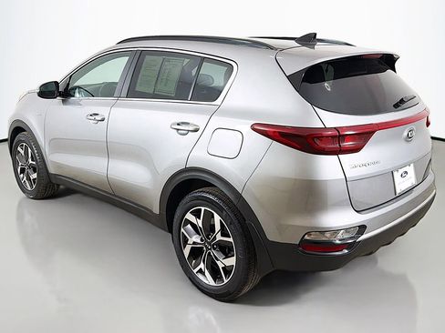 Used 2022 Kia Sportage EX image 9