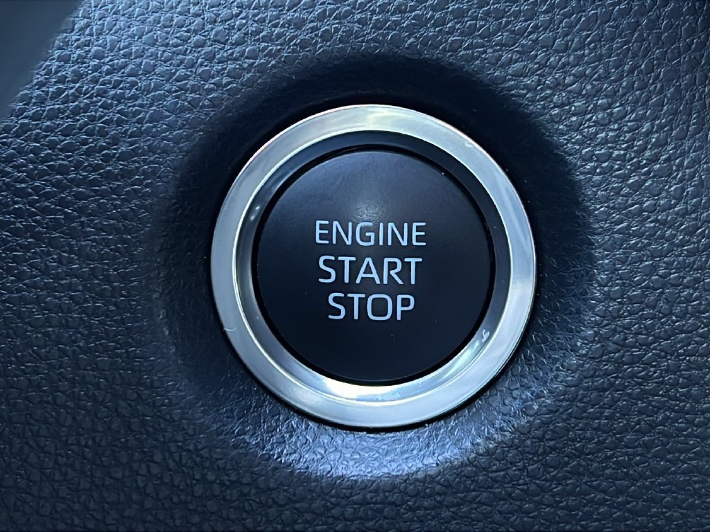 Used 2026 Toyota Corolla SE FWD image 22