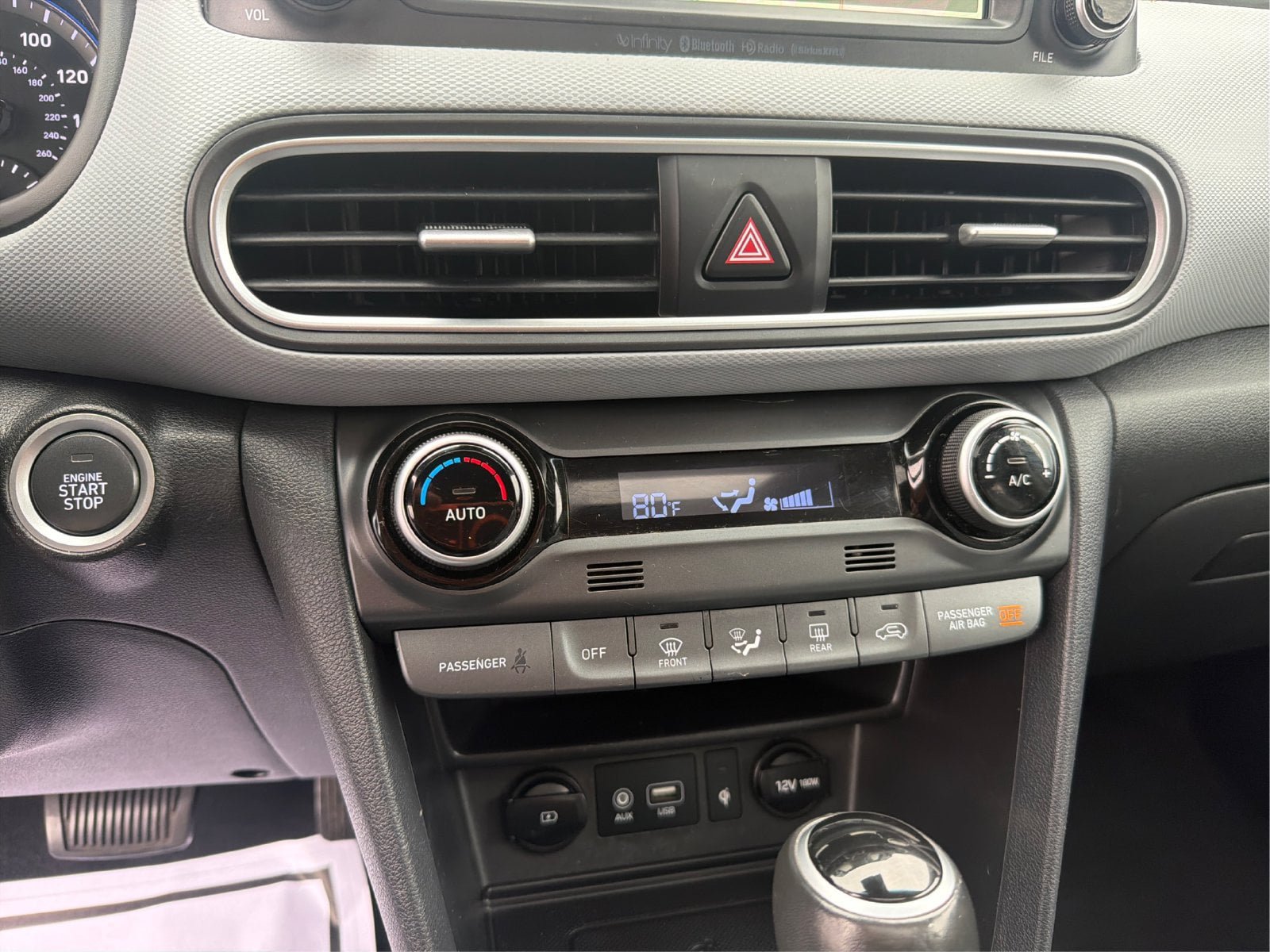 Used 2019 Hyundai Kona Ultimate AWD/4WD image 28