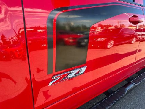 Used 2016 Chevrolet Silverado 1500 LT w/ Rally 2 Edition image 4