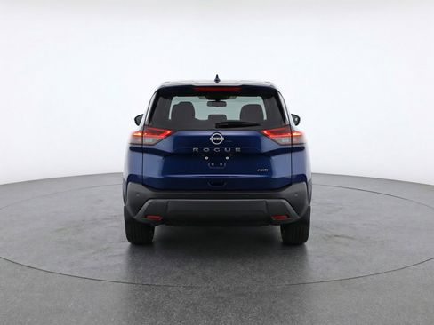 Used 2025 Nissan Rogue SV FWD image 7