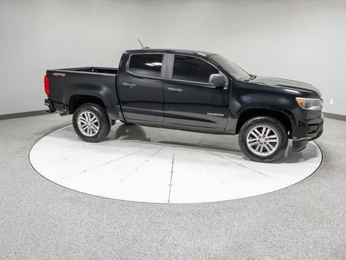 Used 2018 Chevrolet Colorado W/T w/ WT Convenience Package AWD/4WD image 29