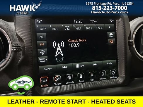 Used 2022 Jeep Wrangler Unlimited Sahara AWD/4WD image 22