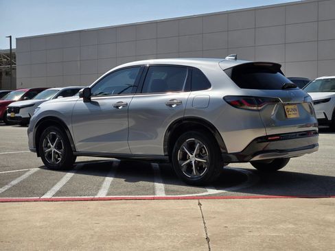 Certified 2025 Honda HR-V EX-L image 5