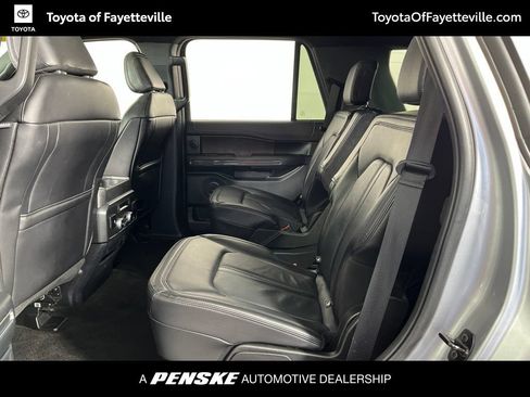 Used 2021 Ford Expedition Limited AWD/4WD image 27