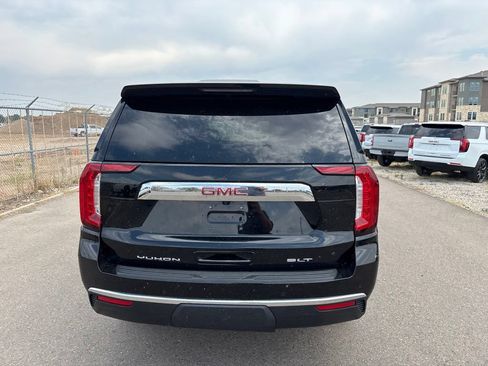 Used 2024 GMC Yukon XL SLT w/ SLT Premium Package AWD/4WD image 5