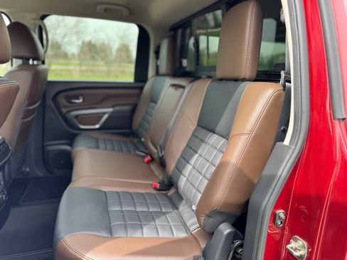 Used 2017 Nissan Titan Platinum Reserve AWD/4WD image 34