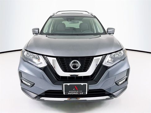 Used 2018 Nissan Rogue SL image 6