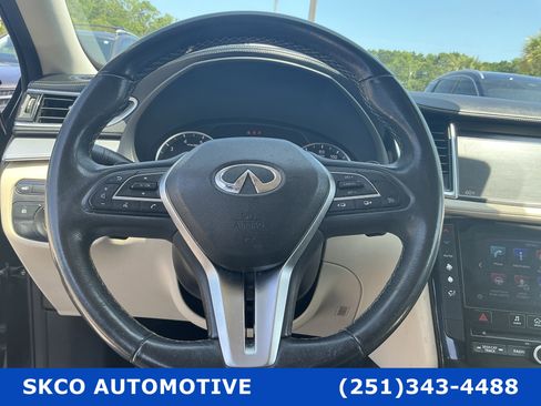 Used 2019 INFINITI QX50 Luxe w/ Cargo Package FWD image 18