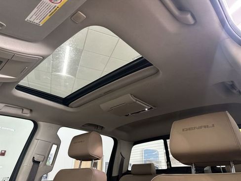 Used 2018 GMC Sierra 2500 Denali image 21