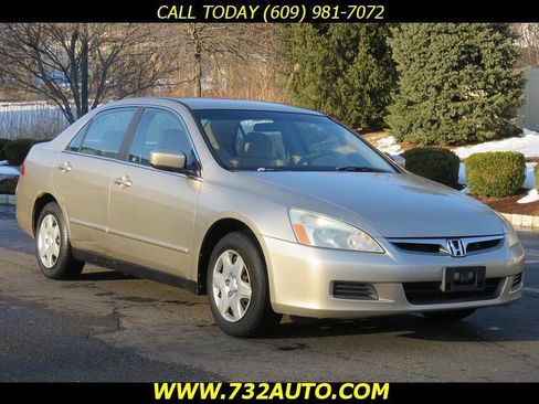 Used 2006 Honda Accord LX image 3