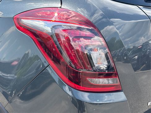 Used 2018 Buick Encore Preferred image 33