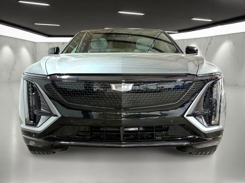 New 2026 Cadillac Lyriq Sport image 6