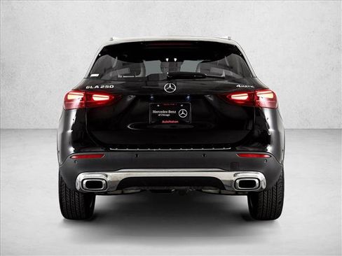 Certified 2025 Mercedes-Benz GLA 250 4MATIC image 7