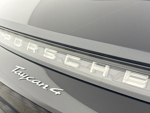 Certified 2024 Porsche Taycan 4 Cross Turismo image 30