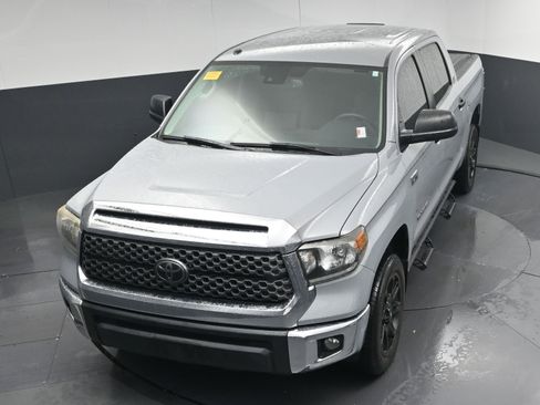 Used 2019 Toyota Tundra SR5 w/ SR5 Upgrade Package image 30