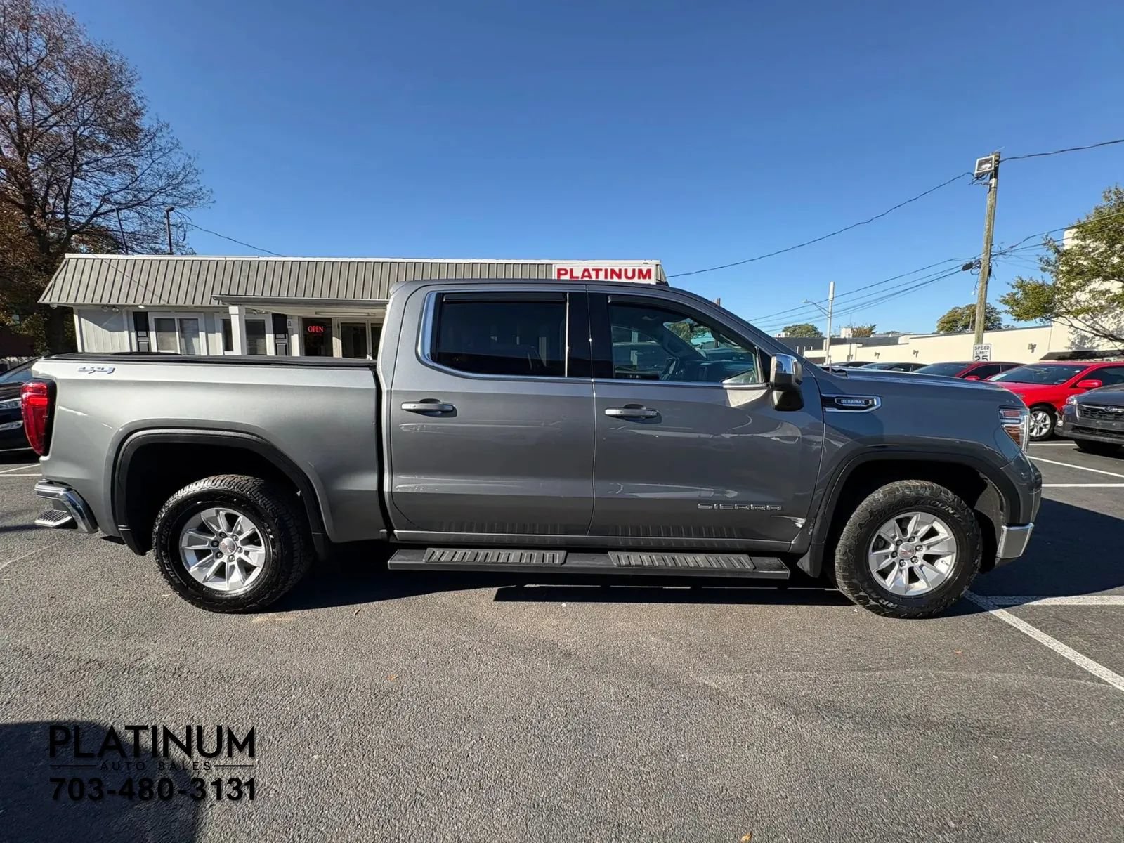 Used 2021 GMC Sierra 1500 SLE AWD/4WD image 2