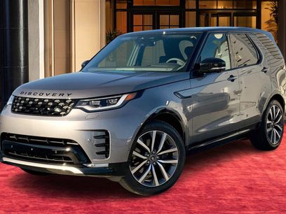 New 2025 Land Rover Discovery Dynamic SE