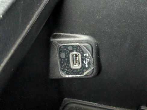 Used 2021 Jeep Wrangler Sport AWD/4WD image 26