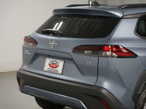 Certified 2026 Toyota Corolla Cross LE FWD image 9
