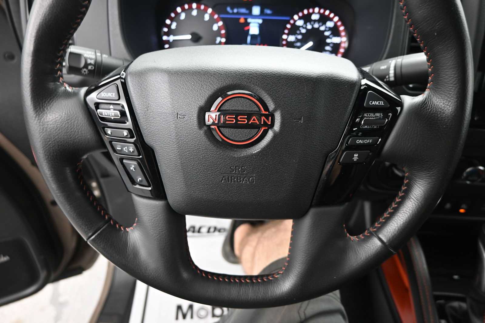 Used 2023 Nissan Frontier PRO-4X w/ Pro-4X Premium Package AWD/4WD image 12