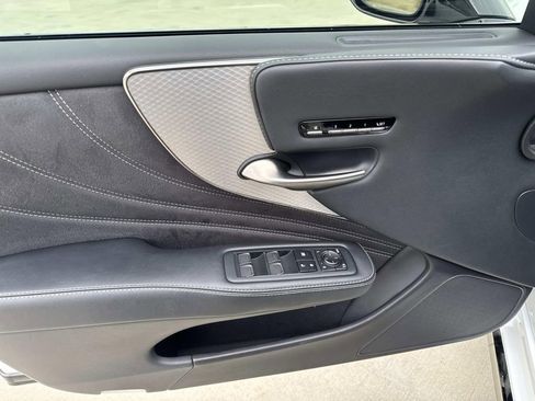 Used 2021 Lexus LS 500 F Sport w/ Dynamic Handling Package image 20