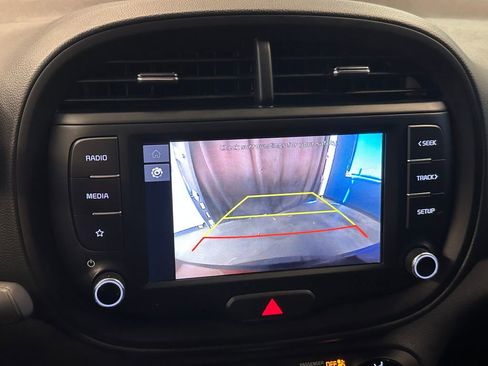 Used 2024 Kia Soul LX w/ Option Group 015 FWD image 14