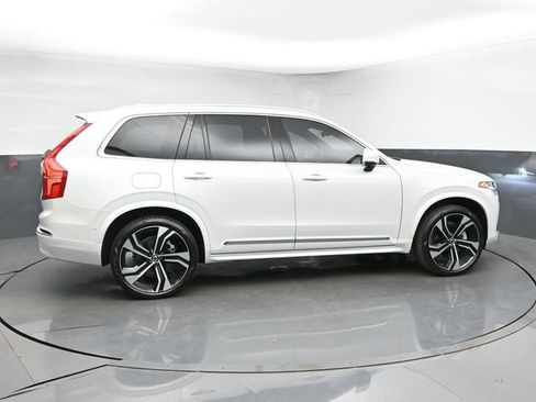 Used 2024 Volvo XC90 B6 Ultimate w/ Protection Package Premier AWD/4WD image 9