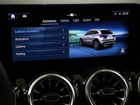 Certified 2025 Mercedes-Benz GLA 35 AMG 4MATIC image 18