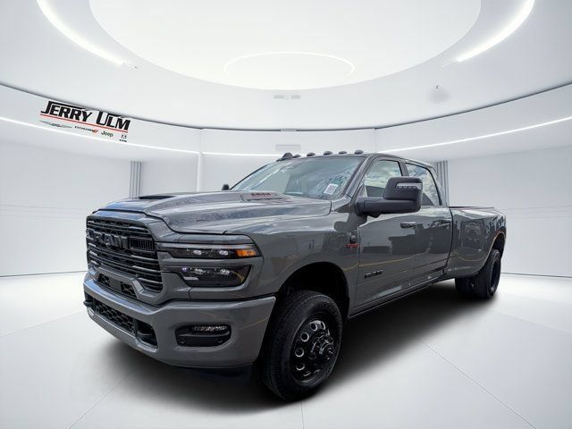 New 2026 RAM 3500 Laramie AWD/4WD image 7