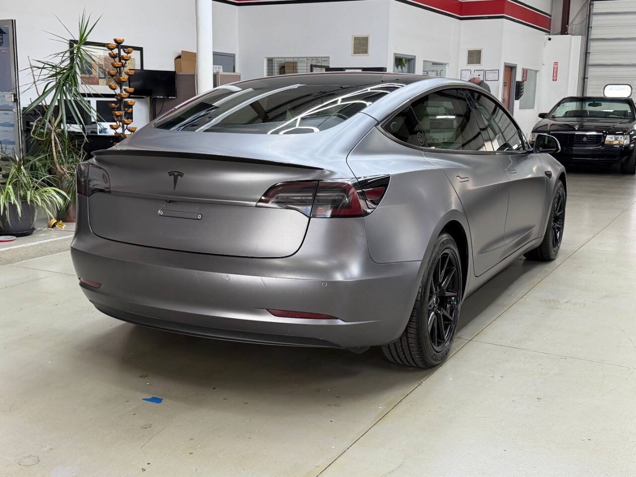 Used 2022 Tesla Model 3 Long Range AWD/4WD image 2