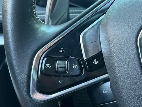 Used 2024 Chevrolet Corvette Stingray Coupe w/ Z51 Performance Package RWD image 28