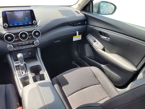 New 2025 Nissan Sentra SV w/ Trunk Package image 22