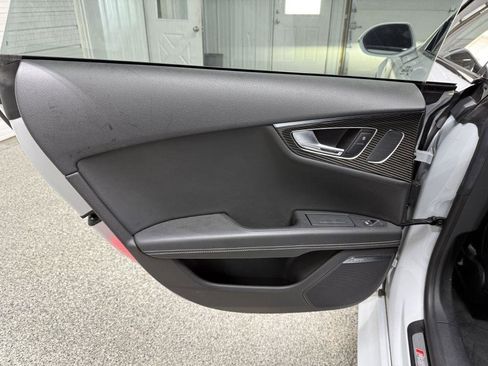 Used 2014 Audi RS 7 Prestige image 28