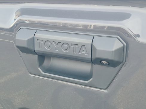 New 2026 Toyota Tacoma SR5 image 7