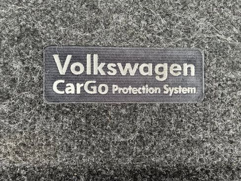 Used 2022 Volkswagen Tiguan SEL R-Line image 15