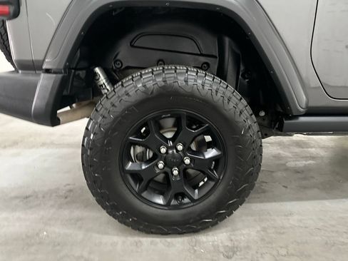 Used 2021 Jeep Wrangler Sport AWD/4WD image 50