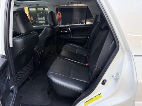 Used 2019 Toyota 4Runner Limited AWD/4WD image 21