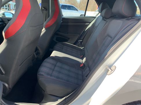 Used 2022 Volkswagen GTI S image 18