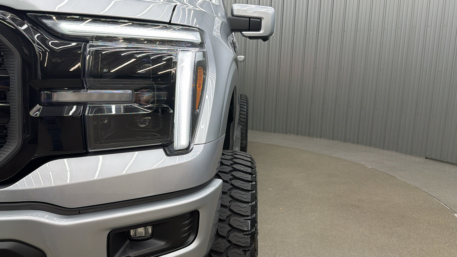 Used 2026 Ford F150 Lariat AWD/4WD image 14